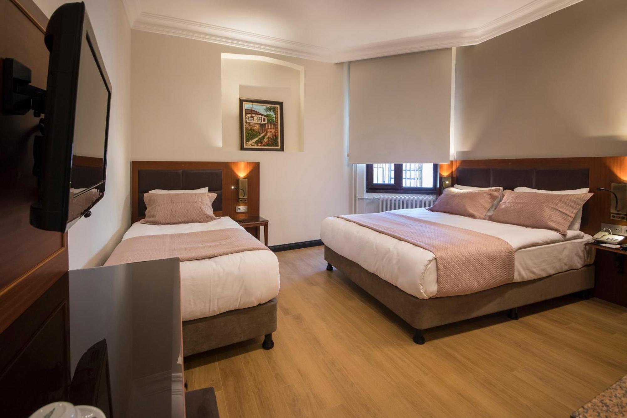 Vardar Palace Hotel - Special Category อิสตันบูล ภายนอก รูปภาพ
