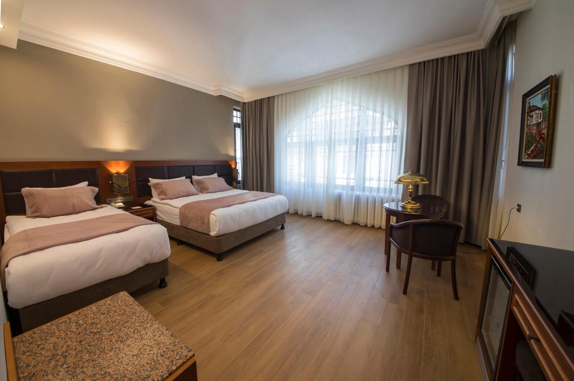 Vardar Palace Hotel - Special Category อิสตันบูล ภายนอก รูปภาพ