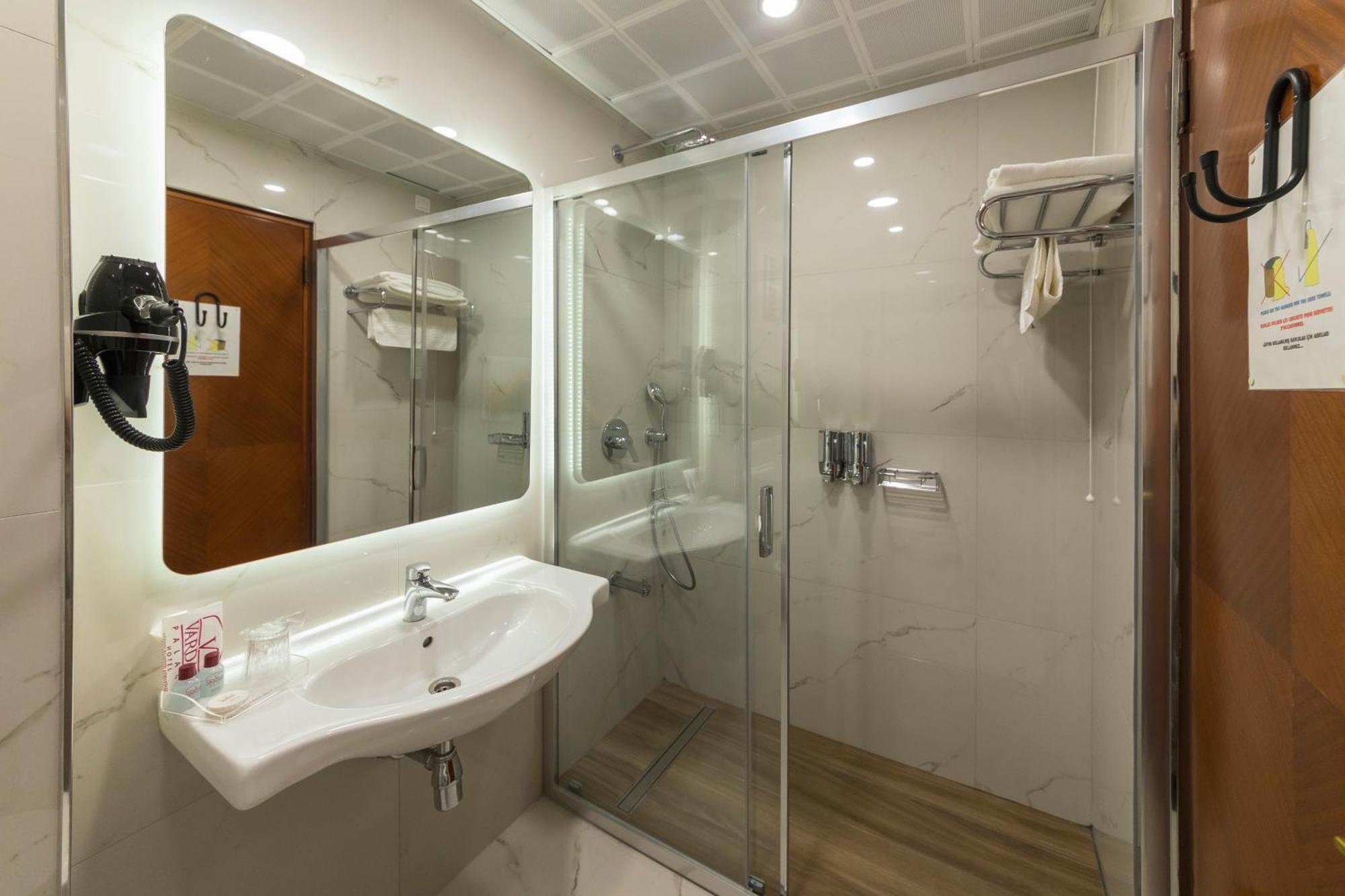 Vardar Palace Hotel - Special Category อิสตันบูล ภายนอก รูปภาพ