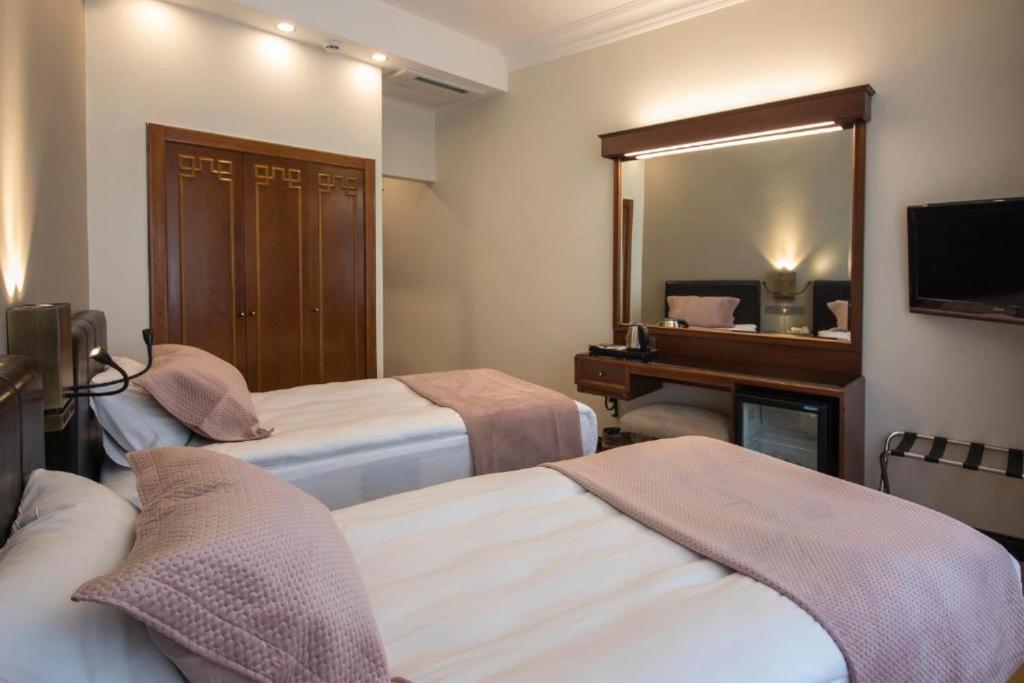 Vardar Palace Hotel - Special Category อิสตันบูล ภายนอก รูปภาพ